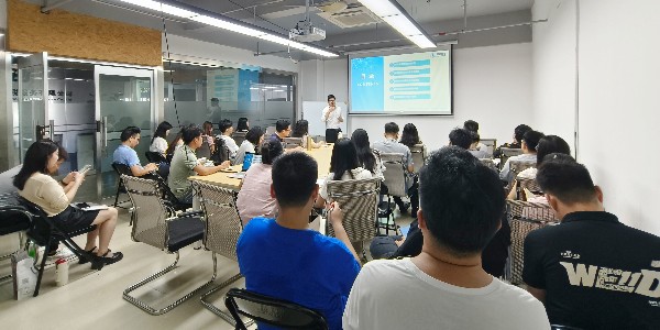 東創學院“廣西科技成果轉化、國家&自治區知識產權優勢/示范企業、行業&地方&團體標準、知識產權項目”專題培訓活動成功舉辦！